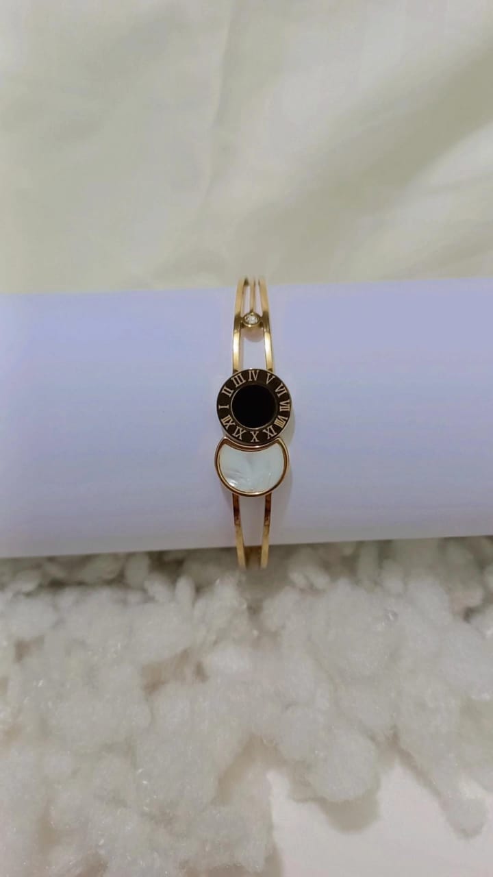 Women's Handcuff Bracelet in Stainless Steel